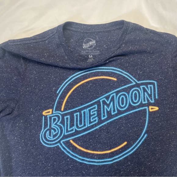 Blue moon tshirt - Picture 2 of 3